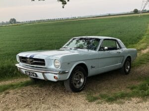 Ford Mustang Coupe
